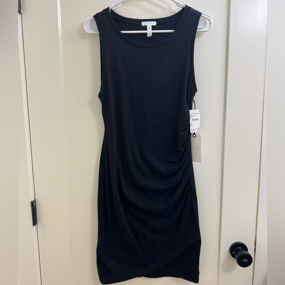 Black Sleeveless Dress